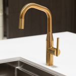 East Square 1400-5113 in 10 Finish